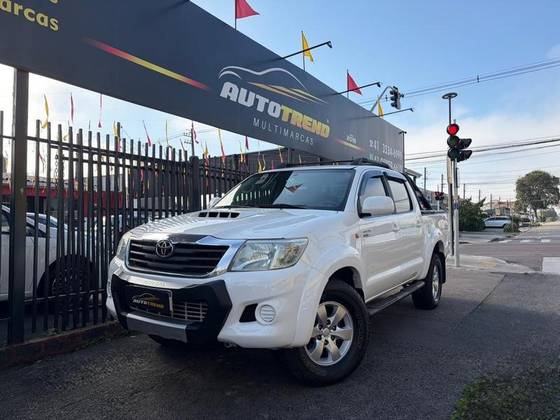TOYOTA HILUX 3.0 STD 4X4 CD 16V TURBO INTERCOOLER DIESEL 4P MANUAL TOYOTA HILUX 3.0 STD 4X4 CD 16V TURBO INTERCOOLER DIESEL 4P MANUAL